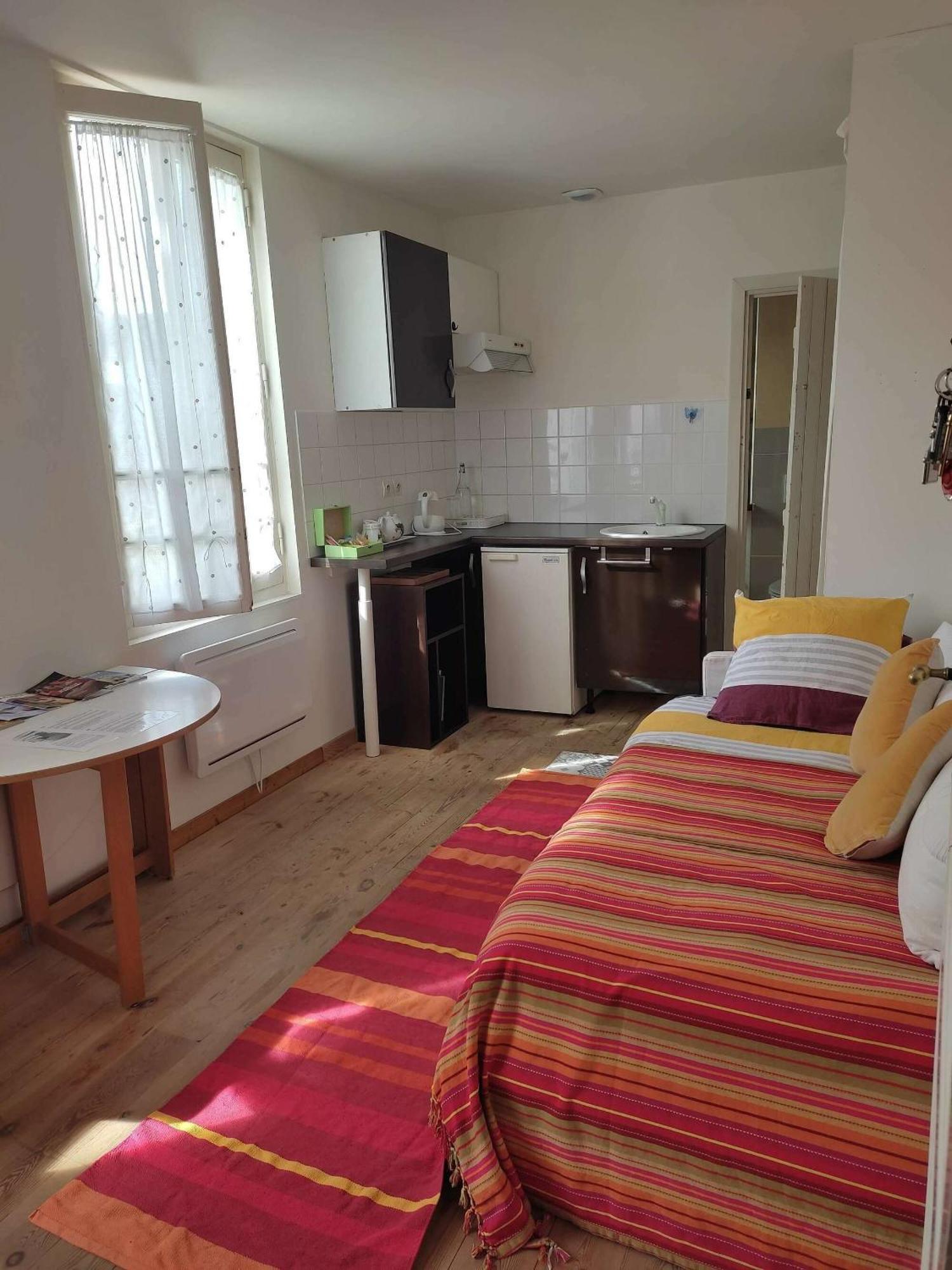 B&B Le Miroir Aux Fees Bordeaux Exterior foto
